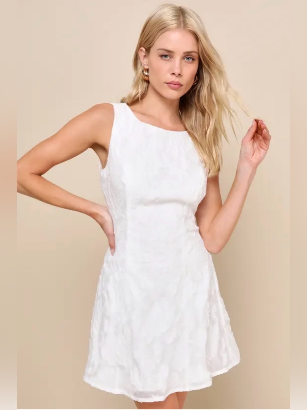 NWT Lulu's White Floral Jacquard Sleeveless Mini Dress size XS